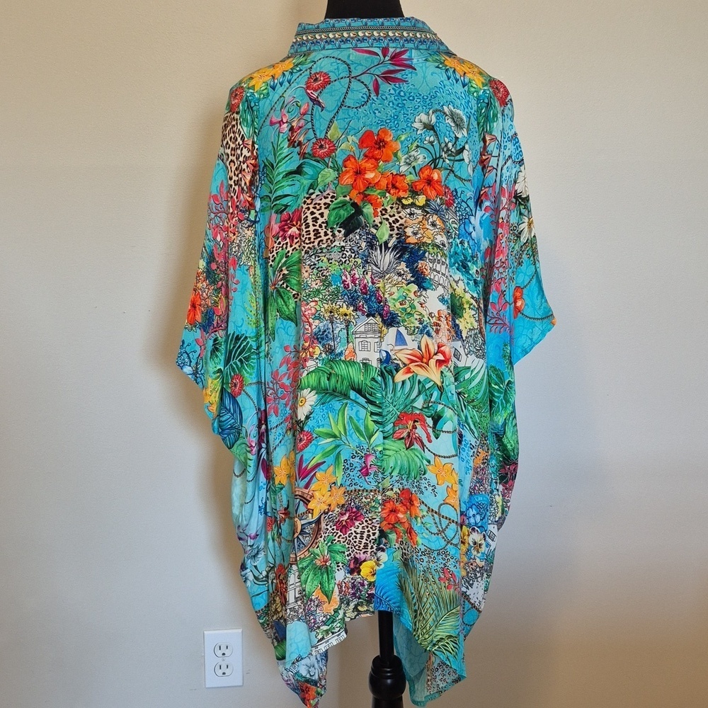 NEW Vibrant Tropical Print Tunic - One Size fits most - Picture 5 of 9
